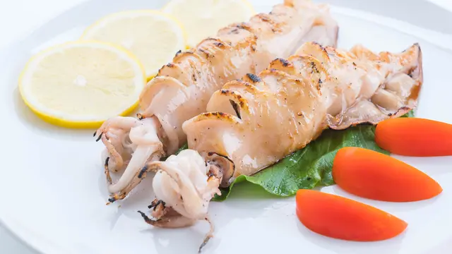 Ilustrasi Olahan Cumi