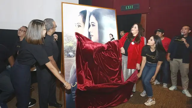 [Fimela] Maudy Koesnaedi dan Pemeran di Film Akhir Kisah Cinta Si Doel