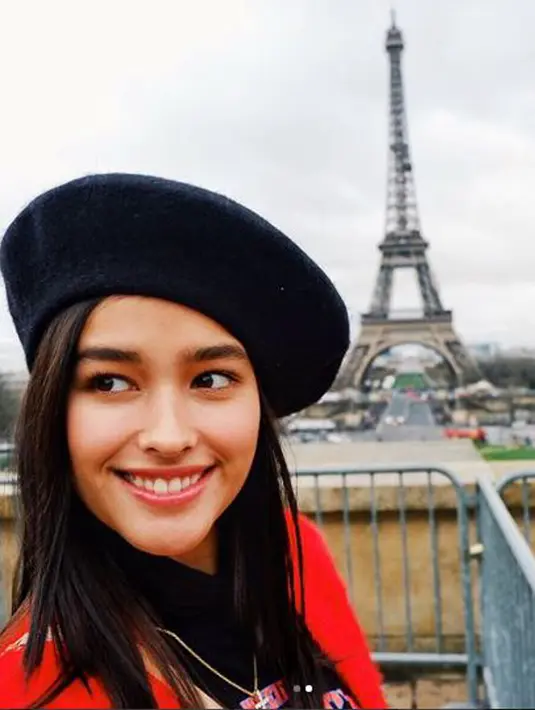 Liza Soberano mengalahkan 90 ribu selebriti wanita dari seluruh dunia dan merupakan wanita pertama Filipina yang meraih gelar tertinggi "The 100 Most Beautiful Faces 2017".(instagram.com/lizasoberano)