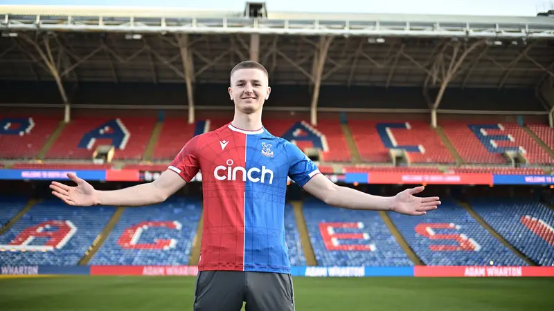 Gelandang Inggris yang masih berusia 19 tahun, Adam Wharton menjadi pemain termahal pada pekan terakhir bursa transfer pemain musim dingin 2023/2024. Nottingham Forest mendapatkan sang pemain dari Blackburn Rovers pada 1 Februari 2024 dengan nilai transfer mencapai 21,1 juta euro atau setara Rp358 miliar dengan durasi kontrak selama 5,5 tahun hingga 30 Juni 2029. (cpfc.co.uk)