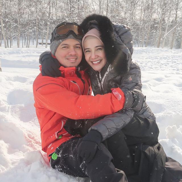 [Fimela] Zaskia Sungkar dan Irwansyah