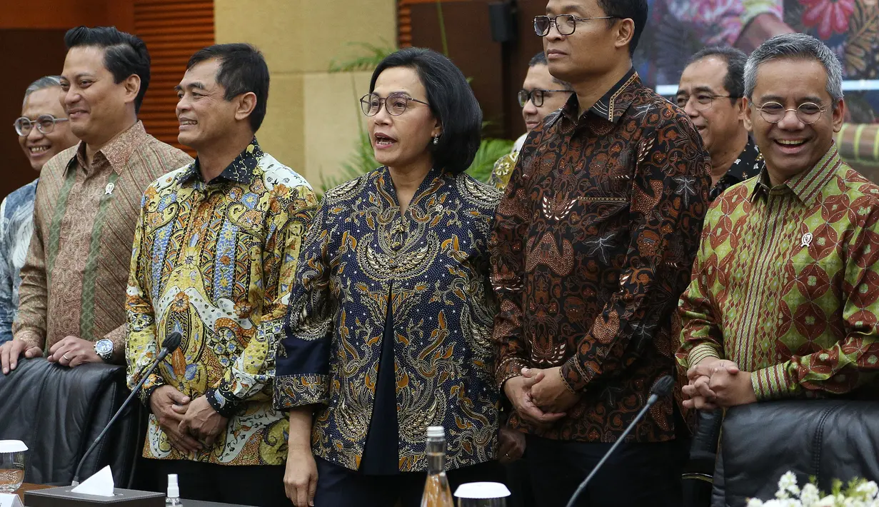 Untuk rinciannya, total pendapatan negara hingga 30 April 2025 mencapai Rp810,5 triliun atau 27% dari target APBN 2025. (merdeka.com/Arie Basuki)