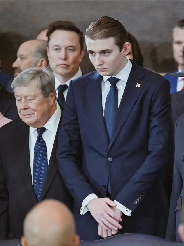 6 Potret Barron Trump yang Bikin Salfok di Pelantikan Donald Trump Presiden AS