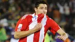 Selebrasi striker Paraguay Oscar Cardozo di adu penalti lawan Jepang pada babak perdelapan final PD 2010 di Loftus Versfeld Stadium, Pretoria, 29 Juni 2010. Paraguay unggul 5-3. AFP PHOTO / PIERRE-PHILIPPE MARCOU 