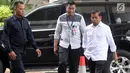 Menteri Sosial, Idrus Marham tiba di Gedung KPK untuk menjalani pemeriksaan, Jakarta, Kamis (26/7). Idrus akan diperiksa sebagai saksi untuk tersangka Johannes Budisutrisno Kotjo terkait kasus dugaan suap PLTU Riau-1. (Merdeka.com/Dwi Narwoko)