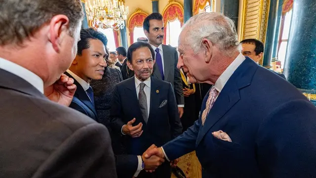 Pesona Tampan Nan Eksotis Pangeran Abdul Mateen dari Brunei Darussalam Curi Perhatian di KTT ASEAN 2023