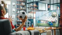 Tak Bisa Nonton Langsung ke Luar Negeri? Begini Cara Maksimalkan Euforia Pesta Bola Terbesar Sedunia di Rumah
