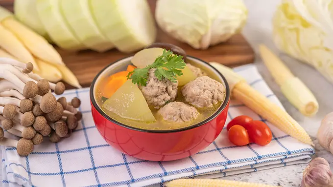 sop sayur bakso