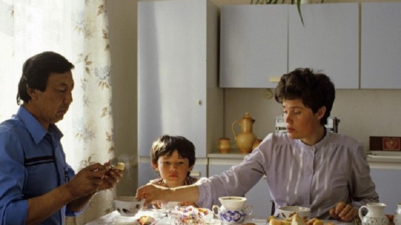 Kebiasaan warga Uni Soviet masih masa lampau masih melekat dalam kehidupan warga Rusia modern (RBTH)