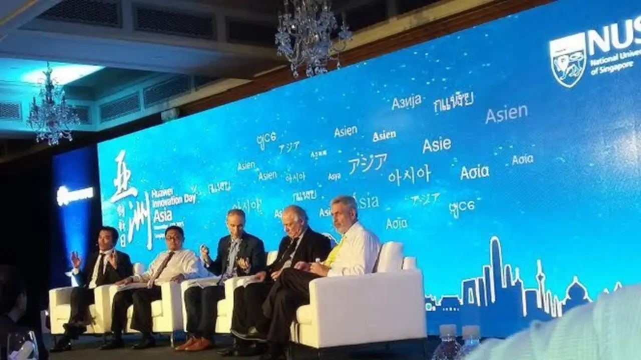 Di Balik 'Evolusi Biologi' Superphone, Smartphone Masa Depan