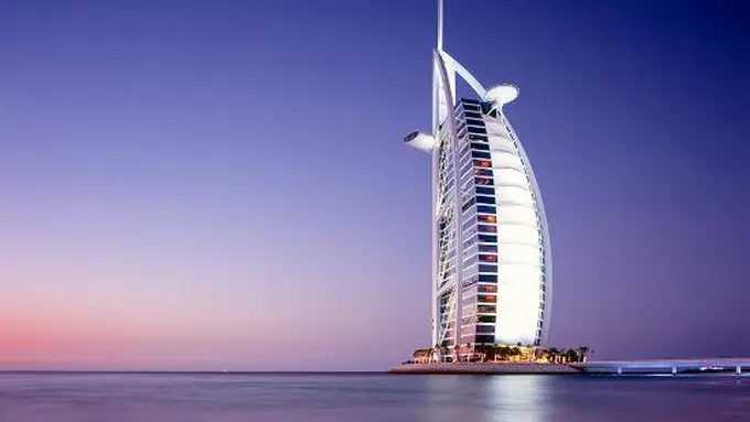 [Bintang] Tempat-Tempat Ini Wajib Disambangi Jika Melancong ke Dubai