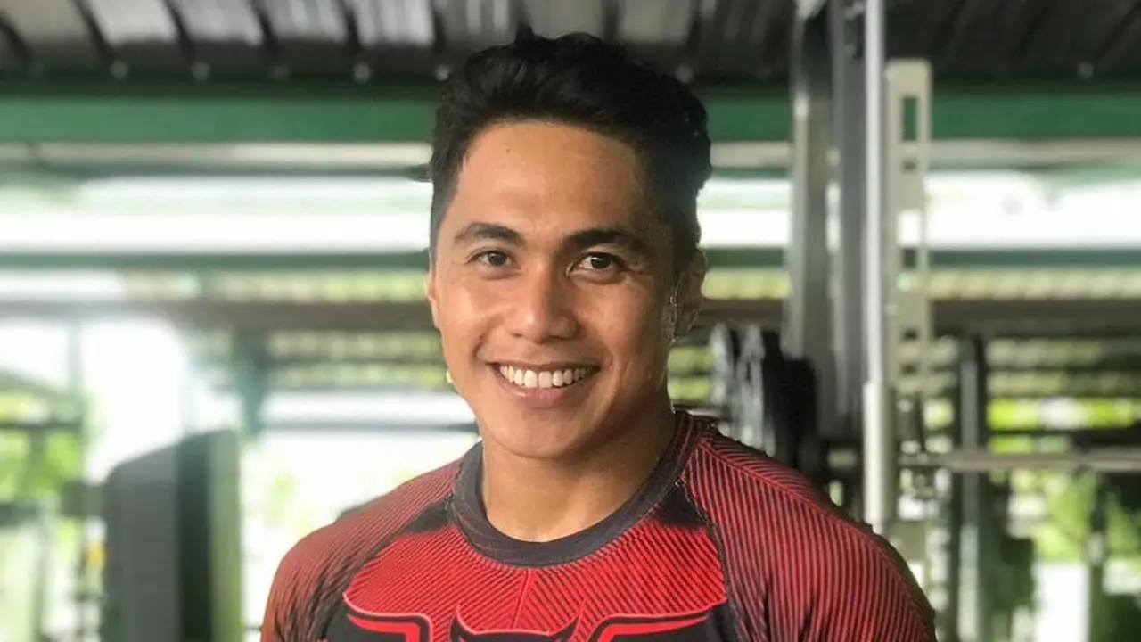Resmi Dinyatakan Sebagai Pria, Ini 6 Potret Terbaru Aprilia Manganang yang Kekar
