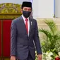 Presiden Joko Widodo bersiap melantik Wakil Gubernur DKI Jakarta Ahmad Riza Patria di Istana Negara, Jakarta, Rabu (15/4/2020). Riza dilantik berdasarkan Keppres Nomor 40/P Tahun 2020 tentang Pengesahan Pengangkatan Wagub DKI Jakarta sisa masa jabatan 2017-2022. (Biro Pers Kepresidenan)