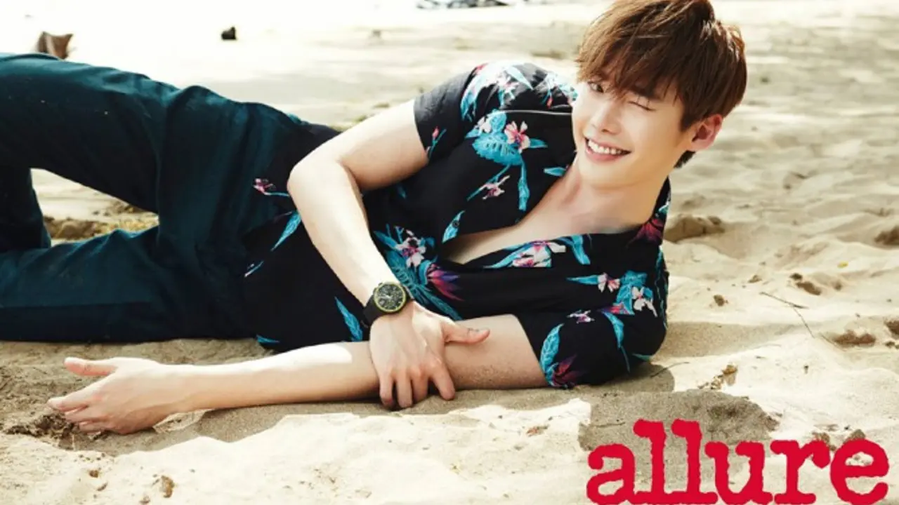 Lee Jong Suk Merasa Hidupnya Sebagai Aktor Penuh Warna