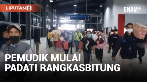 VIDEO: Stasiun Rangkasbitung Mulai Dipadati Pemudik | Liputan6