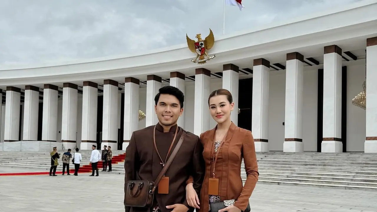 6 Gaya Serasi Pasutri Baru Thariq Halilintar dan Aaliyah Massaid Ikut Upacara HUT ke-79 RI di IKN