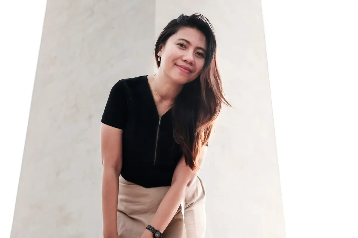 wanita juli outdoor joy