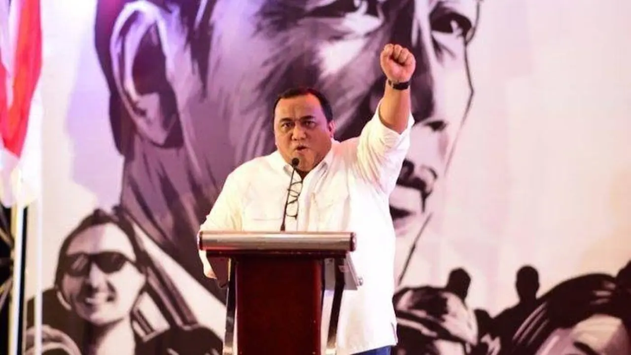 Presiden Konfederasi Serikat Pekerja Seluruh Indonesia (KSPSI) Andi Gani Nena Wea mengaku terkejut dengan orasi Rocky Gerung yang menghina Presiden Joko Widodo atau Jokowi dengan kata-kata yang sangat kasar