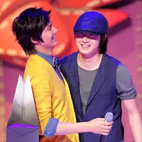 Jung Il Woo dan Lee Min Ho sudah menjalin persahabatan sejak lama. Ternyata saat masih kecil, mereka sudah saling kenal. Karena punya kepribadian yang hampir sama, mereka pun semakin dekat. (Foto: dramafever.com)