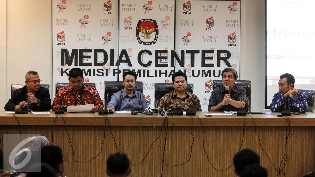 20150811- KPU Tutup Pendaftaran Calon Bupati-Jakarta- Husni Kamil