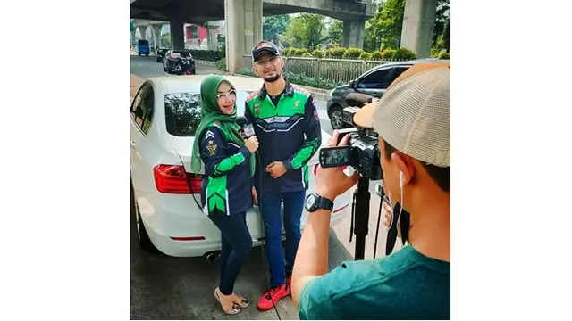 6 Potret Terbaru Maternity Shoot Roro Fitria, dari Tema Kerajaan hingga Pembalap