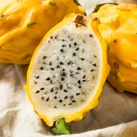 Ilustrasi Buah Naga Golden. Credit: bhofack2@Depositphotos.com