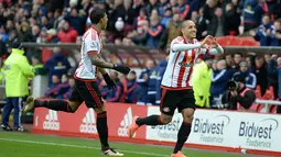Ekspresi pemain Sunderland, Wahbi Khazri, setelah mencetak gol ke gawang Manchester United dalam laga Liga Inggris di Stadium of Lights, Sunderland, Sabtu (13/2/2016) malam WIB. (AFP/Oli Scarff)