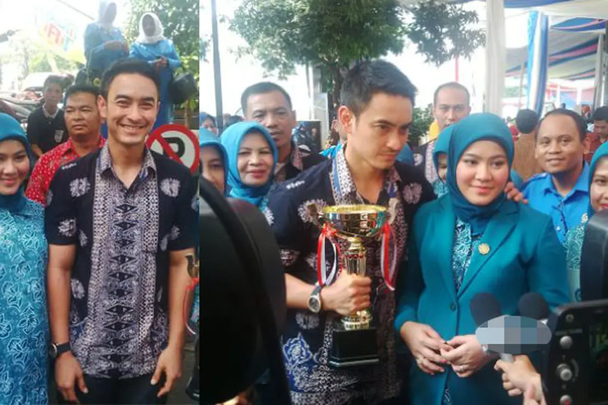 Istri Zumi Zola Raih Penghargaan dari Presiden SBY