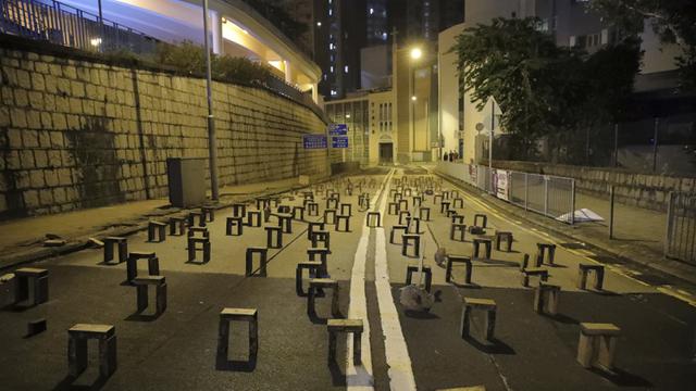 Cara Demonstran Hong Kong Saat Blokade Jalanan