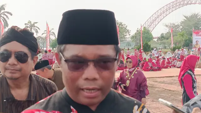 Semarak Hardiknas 2025 di Kukar, Lomba Edukatif hingga Tausiyah Ustadz Hanan Attaki