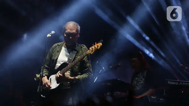 Tampil di Panggung Rock Legends Festival, God Bless Pukau Pecinta Musik Cadas