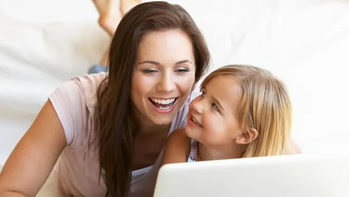 Pola asuh anak/copyright Shutterstock.com