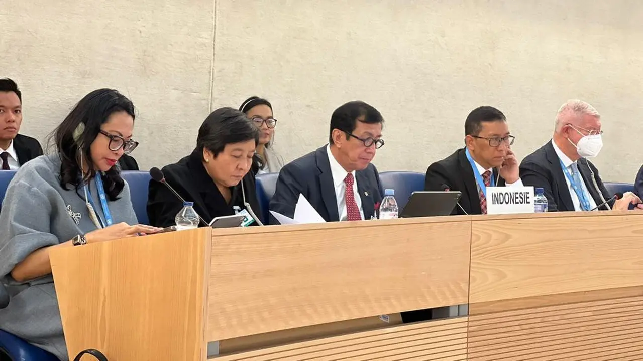 enteri Hukum dan HAM Yasonna H. Laoly memaparkan laporan pembangunan nasional di bidang HAM Indonesia selama lima tahun terakhir dalam Persidangan Universal Periodic Review (UPR) Indonesia, di Markas PBB, Jenewa