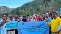 Pegadaian Salurkan Bantuan Jembatan Raba Sa’u, Perkuat Mobilitas Warga Desa Mawu