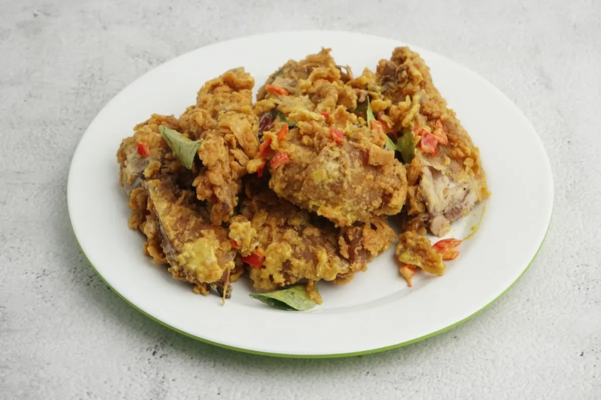 salted egg ayam goreng telur