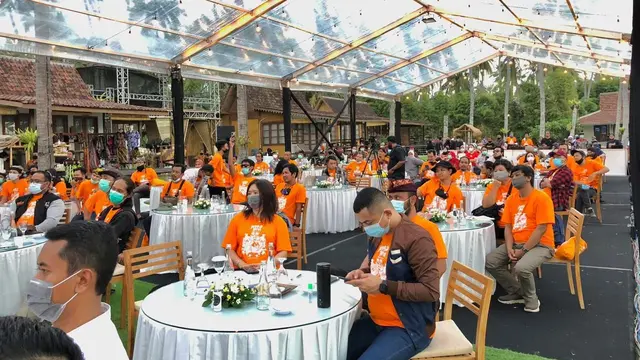 Para pengurus dan anggota jejaring Indonesia Creative Cities Network (ICCN)  berkumpul dalam momentum Rapat Koordinasi Nasional di Banyuwangi, Jawa Timur. (Dok Kemenkop dan UKM)