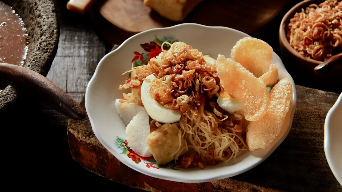 Mengenal Ketoprak, Makanan Lezat yang Mudah Ditemukan di ...