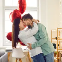 Ilustrasi Pasangan/https://www.shutterstock.com/Studio Romantic