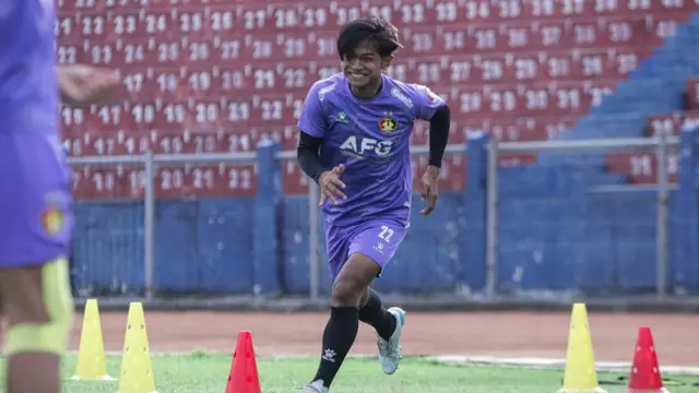 Riyatno Abiyoso, Persik Kediri