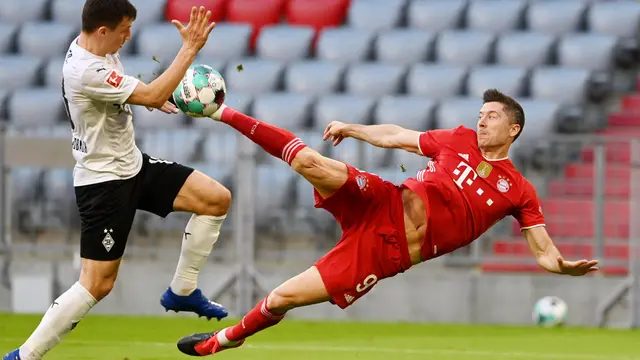FOTO: Depak Lionel Messi dan Cristiano Ronaldo, Robert Lewandowski Sabet Sepatu Emas Eropa 2020-2021