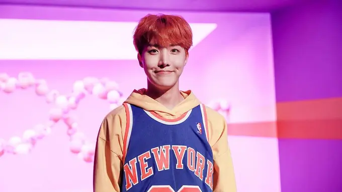 [Bintang] Seperti di Akuarium, Ini 5 Hal Menarik MV Daydream J-Hope BTS