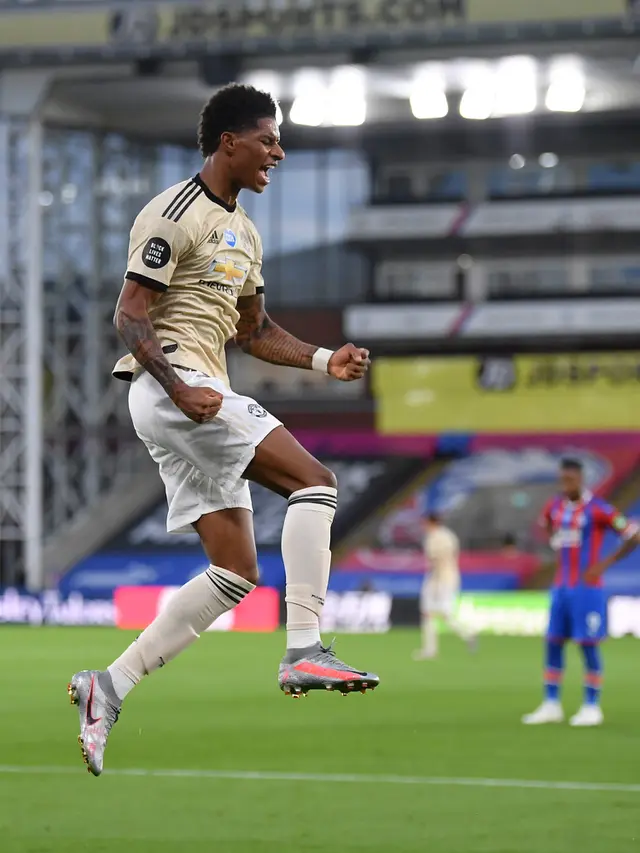 MU Bungkam Crystal Palace
