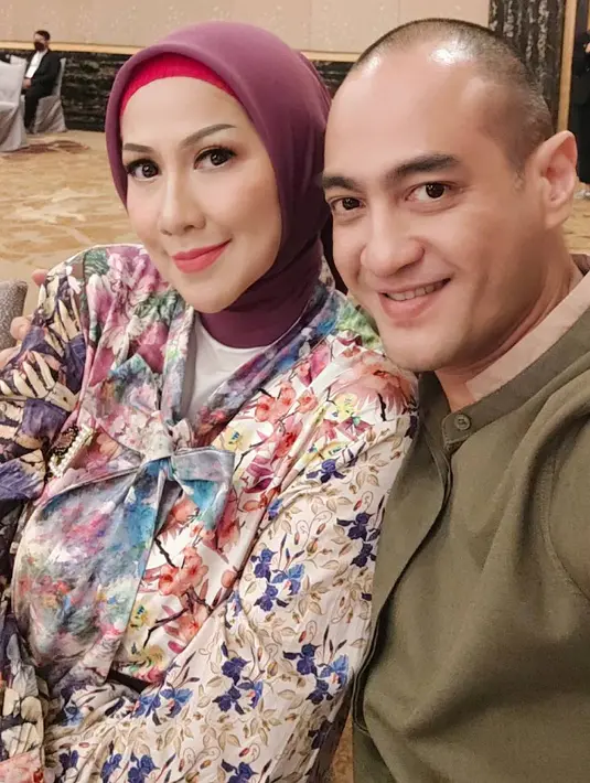 Kabar dugaan kasus kekerasan dalam rumah tangga (KDRT) yang dialami Venna Melinda tersebut tentunya begitu mengejutkan publik. (FOTO: instagram.com/ferryirawanreal/)