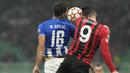 Hasil imbang ini membuat AC Milan masih terpuruk di dasar klasemen Grup B dengan satu angka. Sementara, Porto di urutan kedua dengan lima poin tertinggal empat angka dari Liverpool di puncak klasemen. (AP/Luca Bruno)