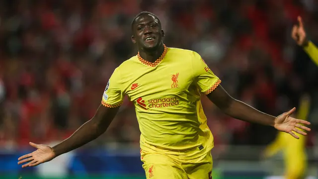 Liverpool Taklukkan Tuan Rumah Benfica di Leg Pertama