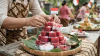 6 Cara Menghias Kue Tradisional Untuk Lomba Kemerdekaan 17 Agustus 1945 HUT RI Ke-81