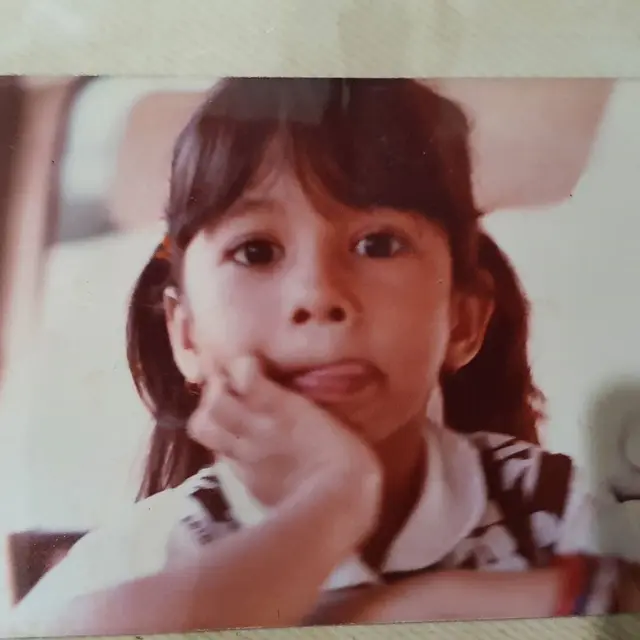 6 Potret Masa Kecil Jihan Fahira, Bukti Cantik Sedari Dulu