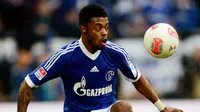 Roma Siap Salip Napoli untuk Dapatkan Michel Bastos