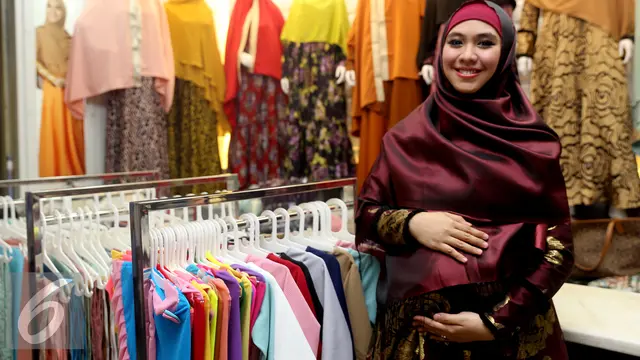 Oki Setiana Dewi