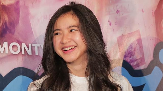 Adinda Azani Diminta Orangtua Mantap Berhijab Usai Bermain Sinetron Insya Allah Surga Showbiz Liputan6 Com